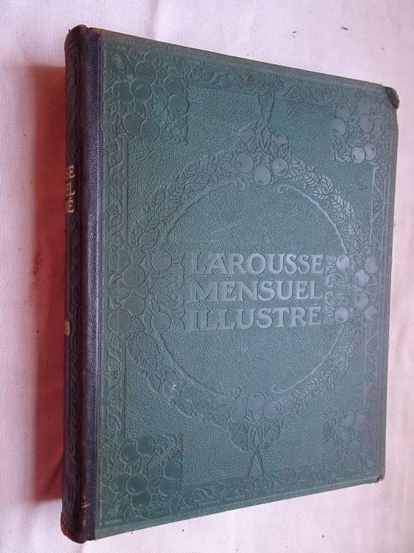 Aug, Paul (ed.). - Larousse mensuel illustr; revue encyclopdique universelle. Tome septime (1926  1928).